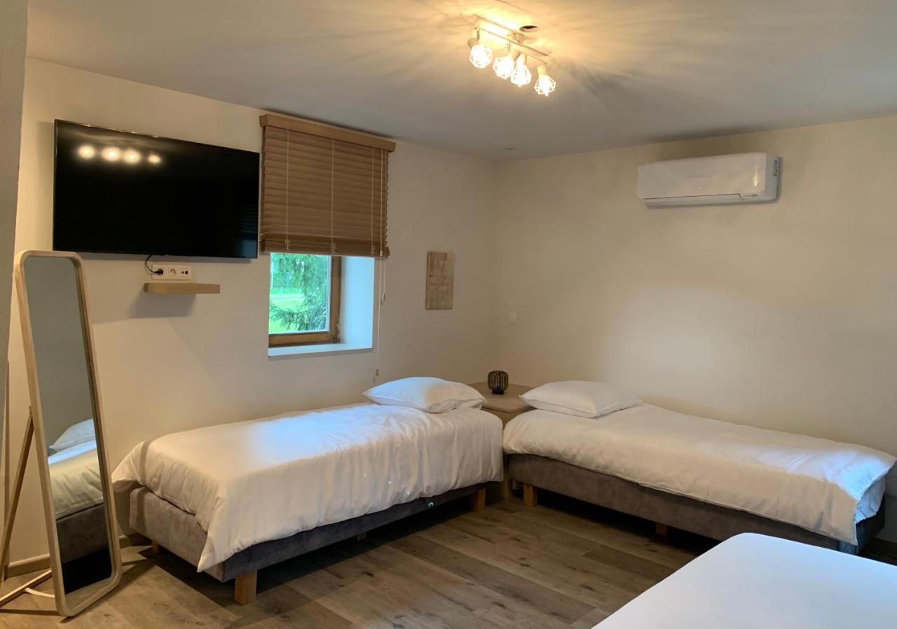 Quadruple Room Private Bathroom